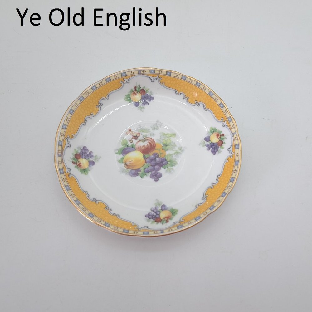 Grosvenor Orphan Saucer Ye Olde English